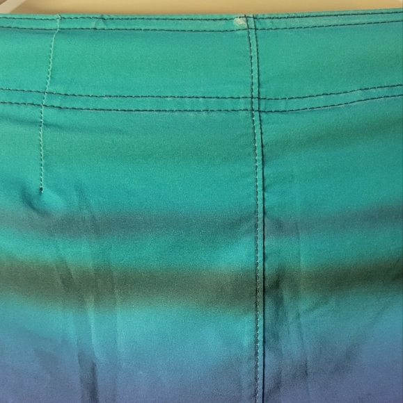 Hollister Mens Swim trunks size 30 - Picture 7 of 10